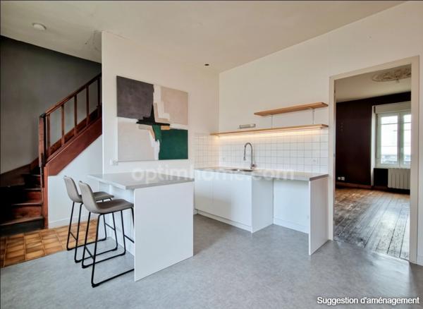 🏡 Immeuble de rapport composé d'une maison avec jardinet et d'un studio – Tinchebray centre