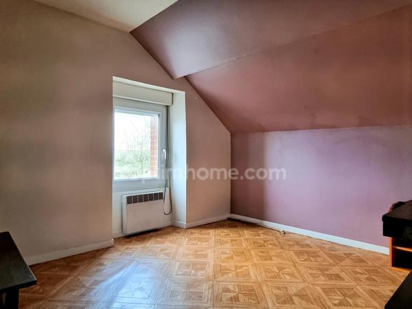 🏡 Immeuble de rapport composé d'une maison avec jardinet et d'un studio – Tinchebray centre