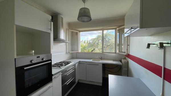 Appartement Nantes 4 pièce(s) 86.45 m2 - balcons, parking couvert, cave