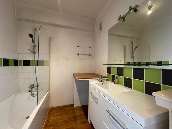 Appartement Nantes 4 pièce(s) 86.45 m2 - balcons, parking couvert, cave