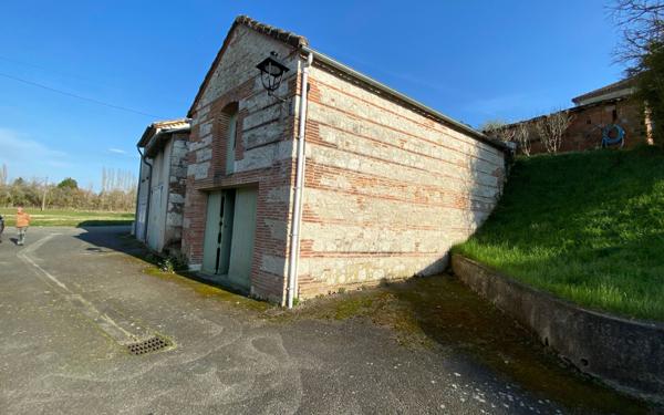 Maison à vendre    1 pièce •  Saint-Paul-d'Espis