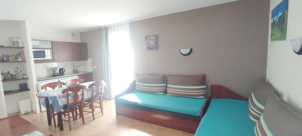 Appartement  2 pièce(s) dans résidence avec piscine . Pornic Golf