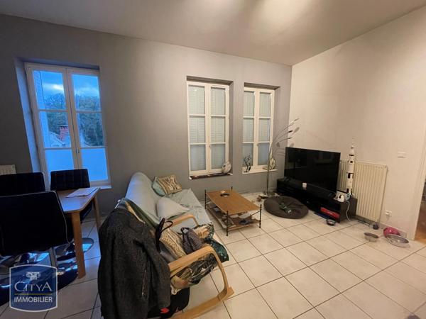 Appartement à louer 2 pièces 48.03m²