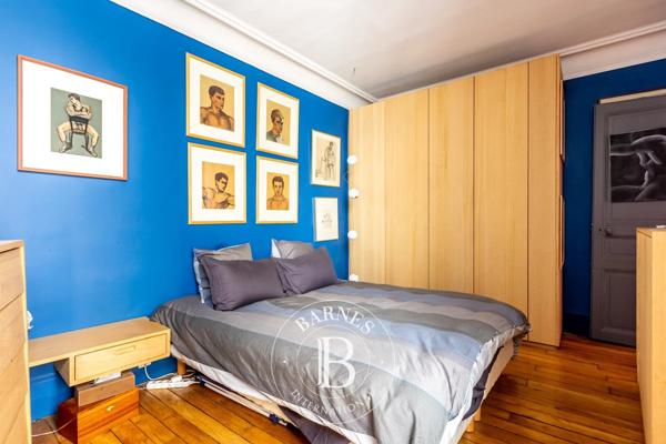 Paris 1er, Appartement 2 Chambres -  71 m² à vendre
