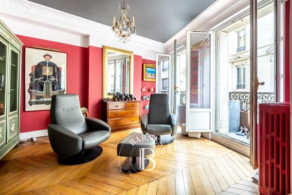 Paris 1er, Appartement 2 Chambres -  71 m² à vendre