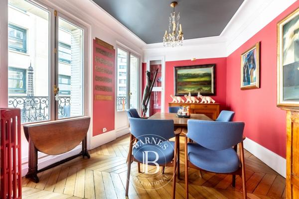 Paris 1er, Appartement 2 Chambres -  71 m² à vendre