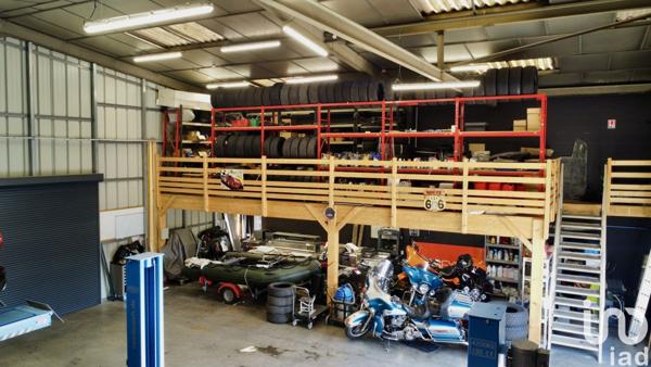 Location atelier 260 m² Anse