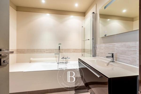 Boulogne-Billancourt, Appartement 3 Chambres -  128 m² à vendre