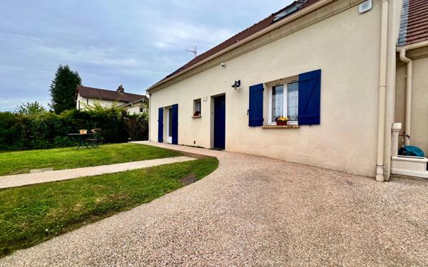 Maison à vendre    6 pièces •  Labbeville