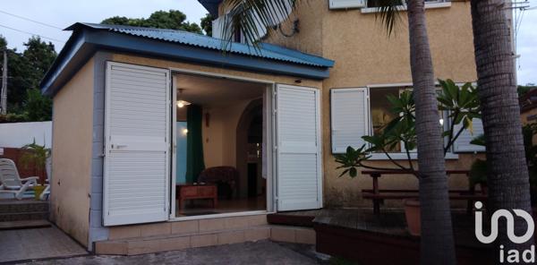 Maison 3 pièces de 62 m² à Saint-Louis (97421)