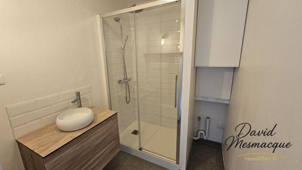 Poissy (78300) Appartement lumineux au dernier étage avec ascenseur, parking et cave