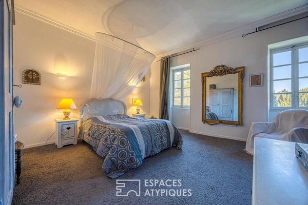 Maison de Maitre du XVIIIe avec son parc arboré de 2400 m²