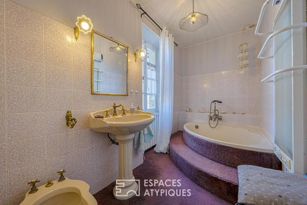 Maison de Maitre du XVIIIe avec son parc arboré de 2400 m²