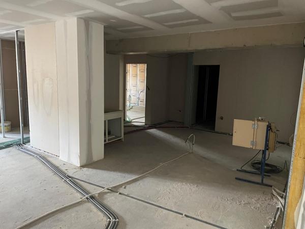 À VENDRE – ESPACE DANS RÉHABILITATION D’UN ANCIEN SITE INDUSTRIEL À AMÉNAGER EN LOFT | GUEBWILLER