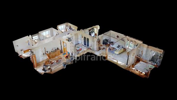 Maison de plain-pied - 4 chambres - garage - terrain clos