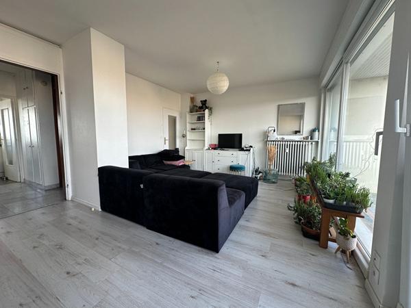 Appartement 5 pièces 104.9 m2