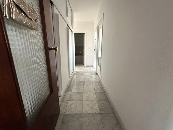 Appartement 5 pièces 104.9 m2