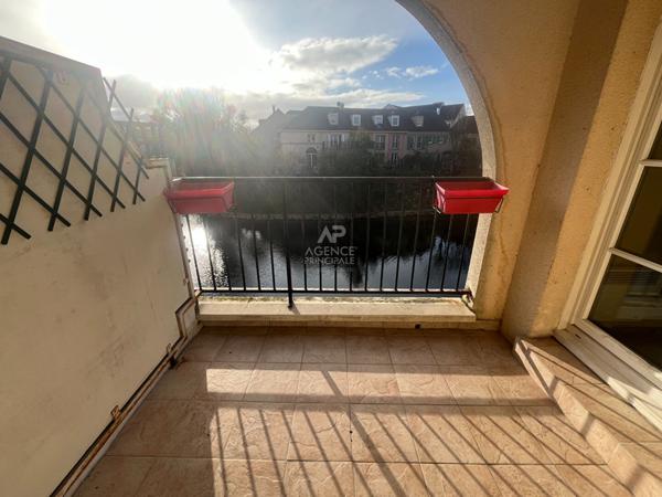 Appartement Cergy 2 pièce(s) 54.29 m² €243 500 ** - Référence 11121