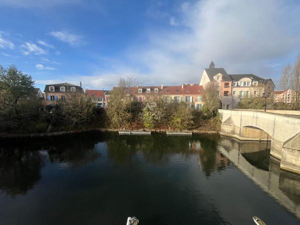 Appartement Cergy 2 pièce(s) 54.29 m² €243 500 ** - Référence 11121