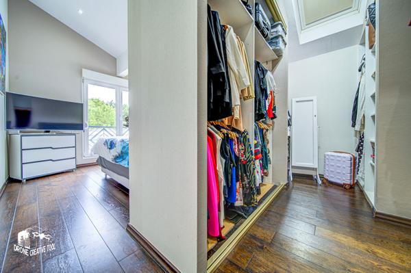 Maison 7 pièces 280 m2