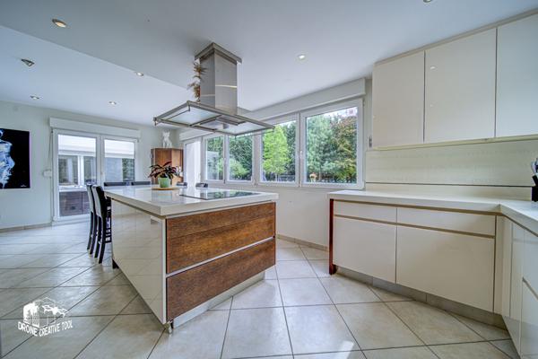 Maison 7 pièces 280 m2