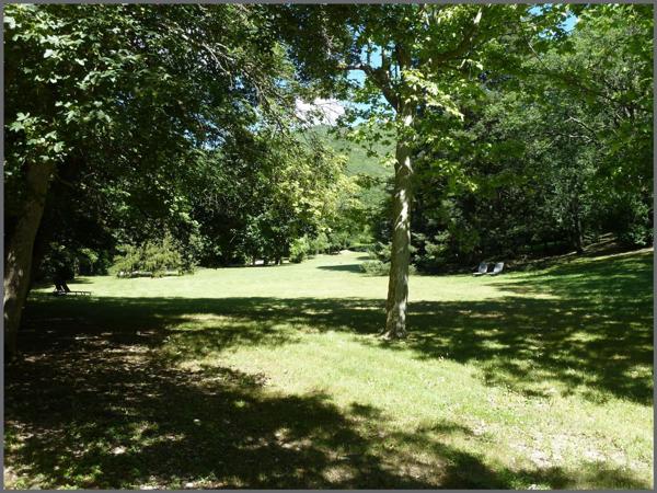 Studio 1 pièce 29 m² à Montbrun les Bains