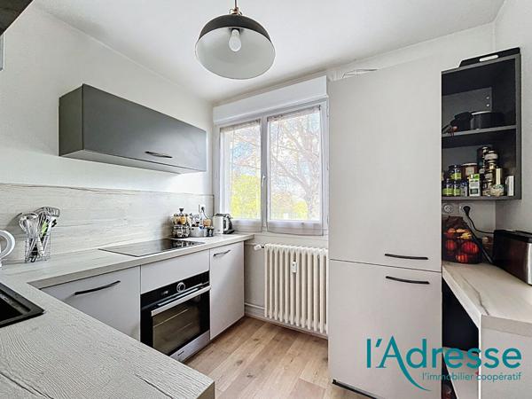 Appartement Laval 3 pièce(s) 56 m2