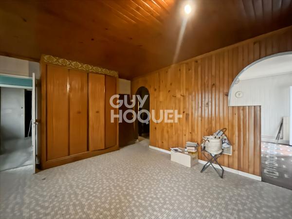 Maison à vendre à Maincy - 8 pièces, 5 chambres, fort potentiel