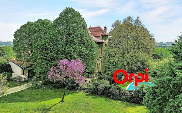 Maison à vendre    11 pièces • 355 m2 Irigny