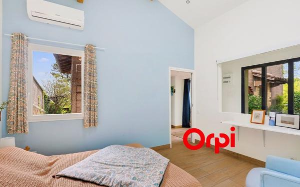 Maison à vendre    11 pièces • 355 m2 Irigny