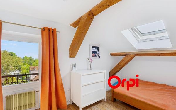 Maison à vendre    11 pièces • 355 m2 Irigny