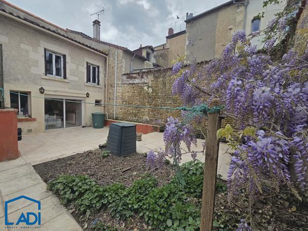 Au coeur de SAINT MAIXENT,, Saint maixent l ecole 79400
