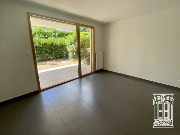 A VENDRE- T2 de 46m2 avec rez de jardin