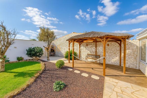 Vente Maison113 m² - 4 Pièces - L AIGUILLON LA PRESQU ILE (85460)