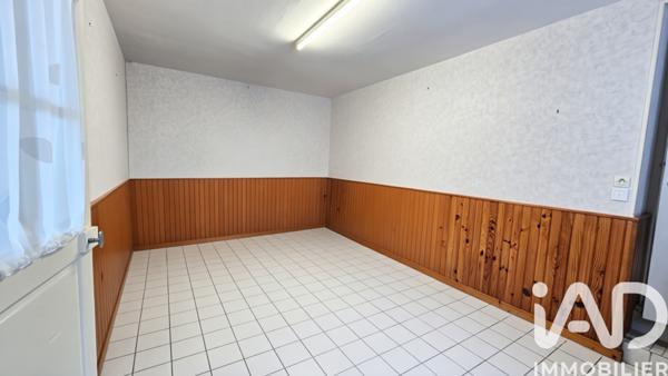 Maison à vendre 4 pièces 78 m² Saint-Genou