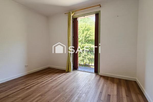 Bel ensemble immobilier de 420m² avec parc arboré 13 600m²  - St Georges de Montclard