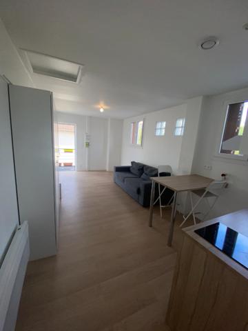 Appartement 1 pièce 27.7 m2