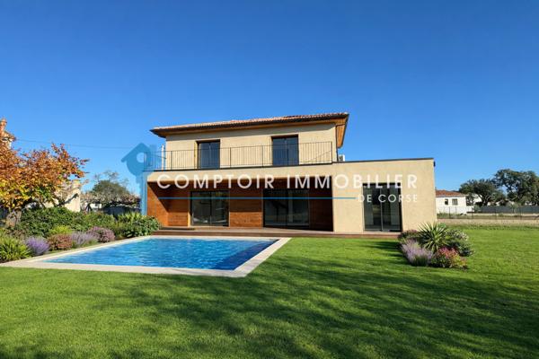 Villa
                                                                                                                                                                                                                                                                                                                        5 pièce(s)                                                                                                                                                                                                          4 chambre(s)                                                                                                                                                                                                          150  m²