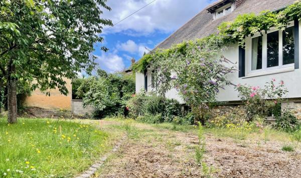 Immeuble
                                                                                                                                                
                                                                                                                                                
                                                                                                                                                
                                                    
                                                                                                                                                                                                                                                                                                                        205  m²