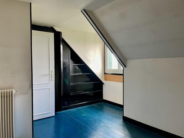 Immeuble
                                                                                                                                                
                                                                                                                                                
                                                                                                                                                
                                                    
                                                                                                                                                                                                                                                                                                                        205  m²