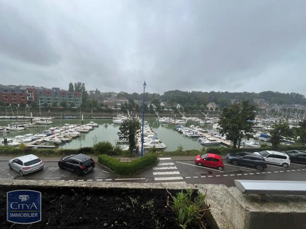 Appartement à louer 2 pièces 49.71m² Saint-Valery-en-Caux (76460)