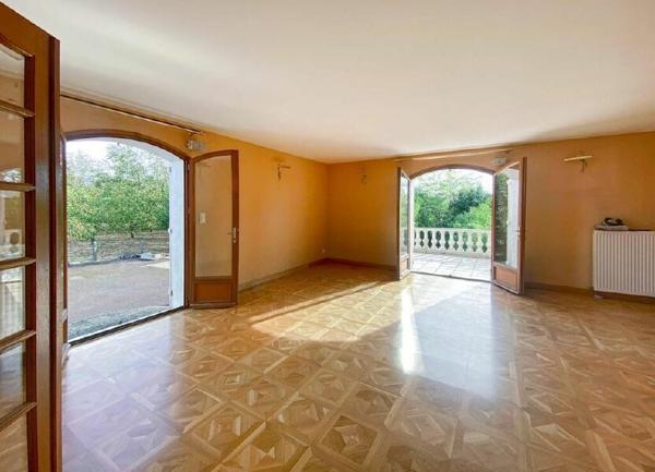 Maison à vendre    4 pièces • 160 m2 Négrondes