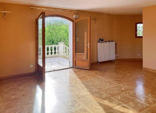 Maison à vendre    4 pièces • 160 m2 Négrondes