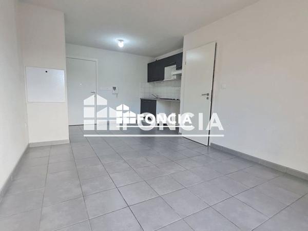 Location Appartement 2 pièces 38.4 m² - RUE DES DEMOISELLES Montereau-fault-yonne 77130