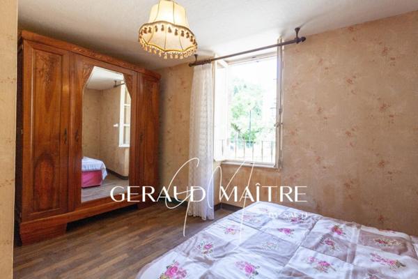 Maison de village 8 pièces avec cave et garage