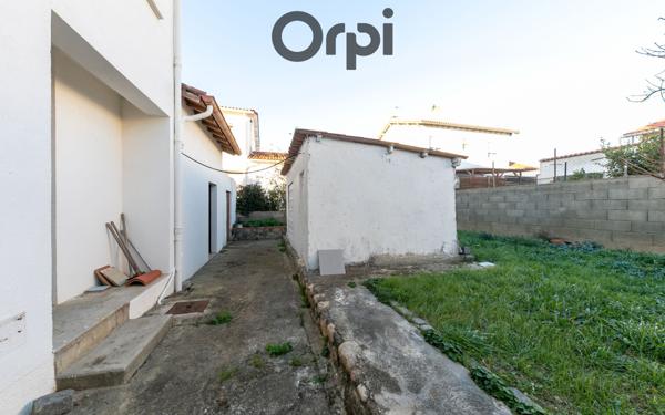 Maison à vendre    5 pièces •  Saint-Estève