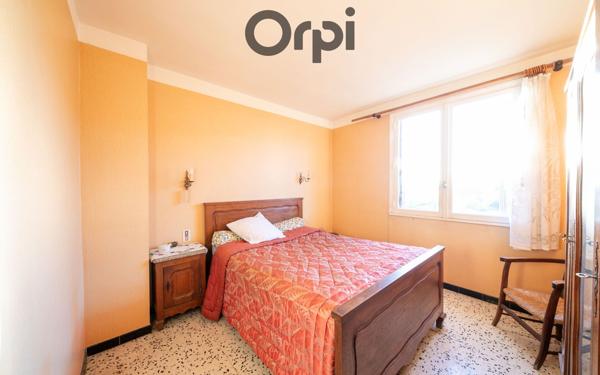 Maison à vendre    5 pièces •  Saint-Estève