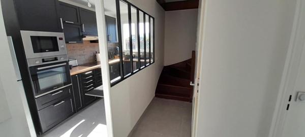 Appartement T3 en duplex, 65 m², idéalement situé au coeur de Moissy-Cramayel