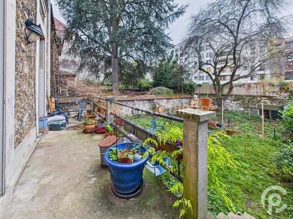 Vente Maison131,65 m² - 7 Pièces - CLAMART (92140)