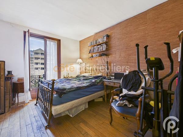 Vente Maison131,65 m² - 7 Pièces - CLAMART (92140)